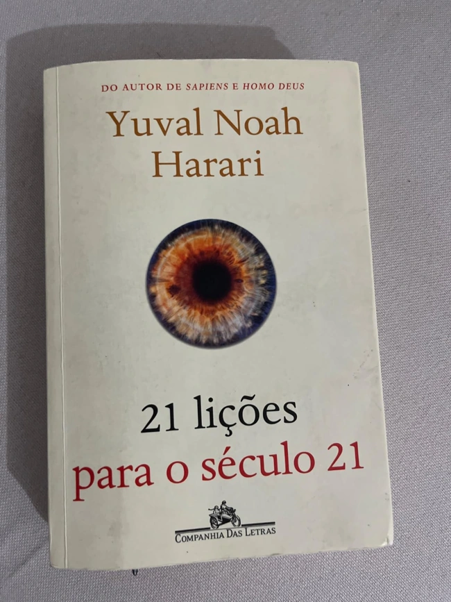 Livro 21 lições Para o Século 21. Falando sobre os melhores livros para ler.